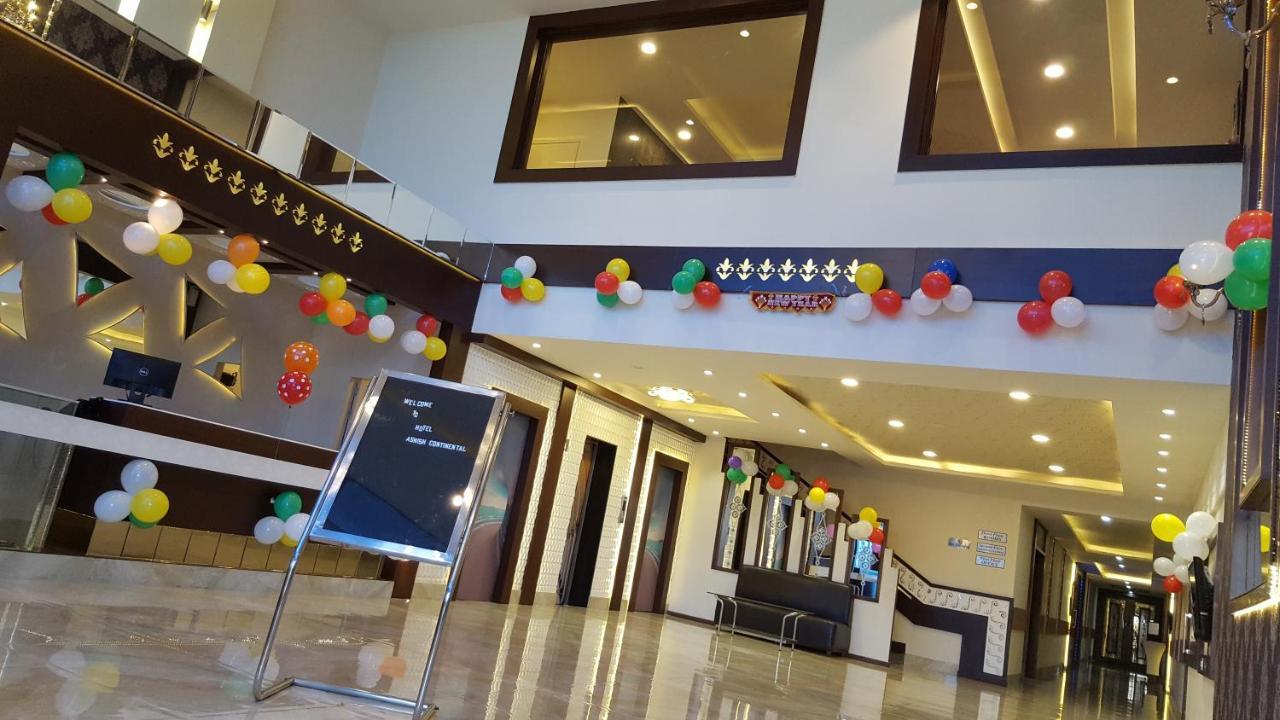 Hotel Ashish Continental Phagwāra Exterior foto